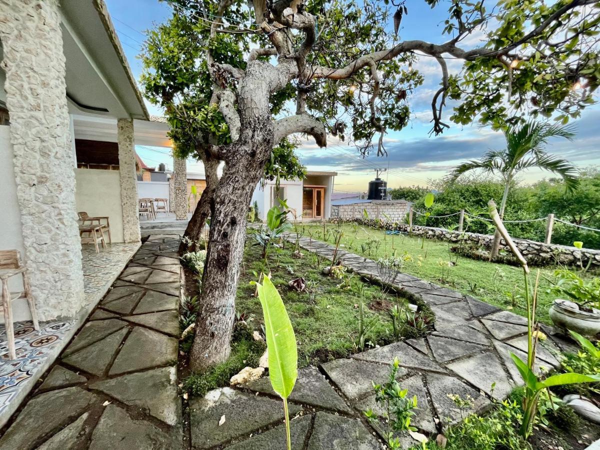 Sanctum Hotel And Dive- Nusa Penida Ped Экстерьер фото